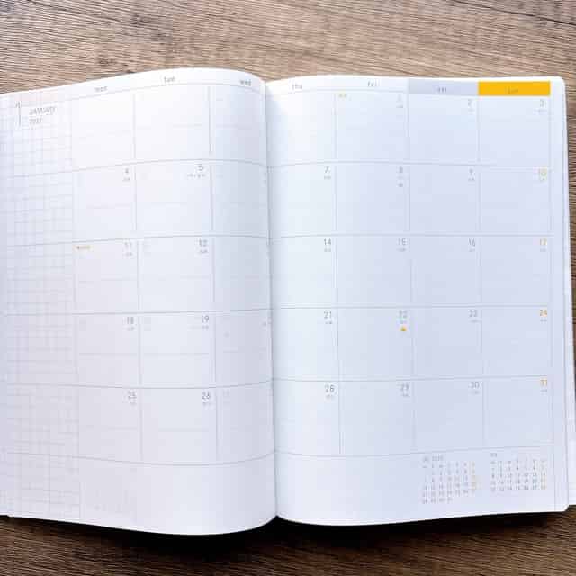 SUNNY手帳のマンスリーページ