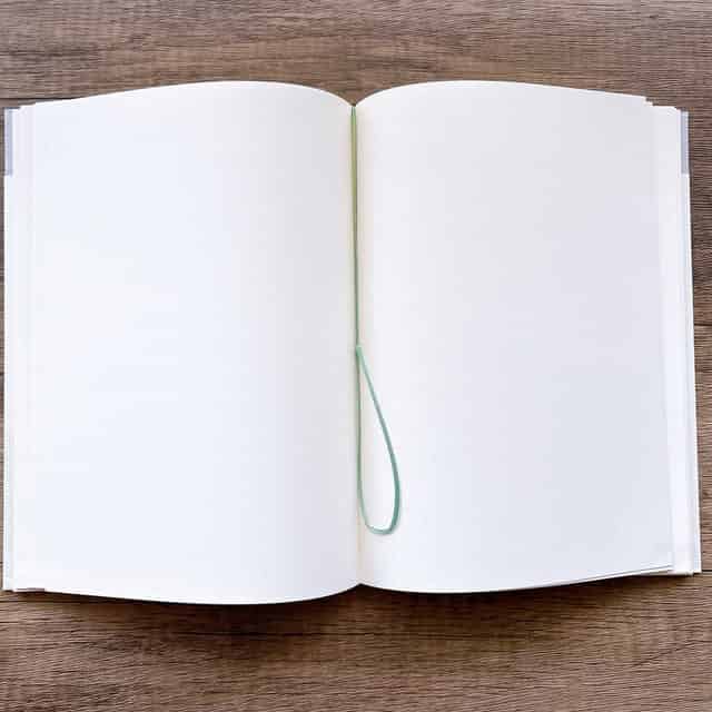 しおりは緑いろ