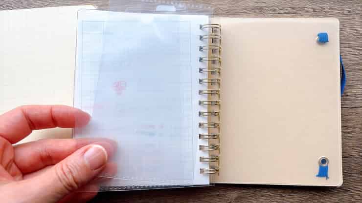 ヒトトキパスポートのポケット